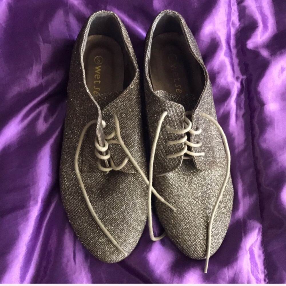 Gold Sparkle Jazzy Oxford Shoes